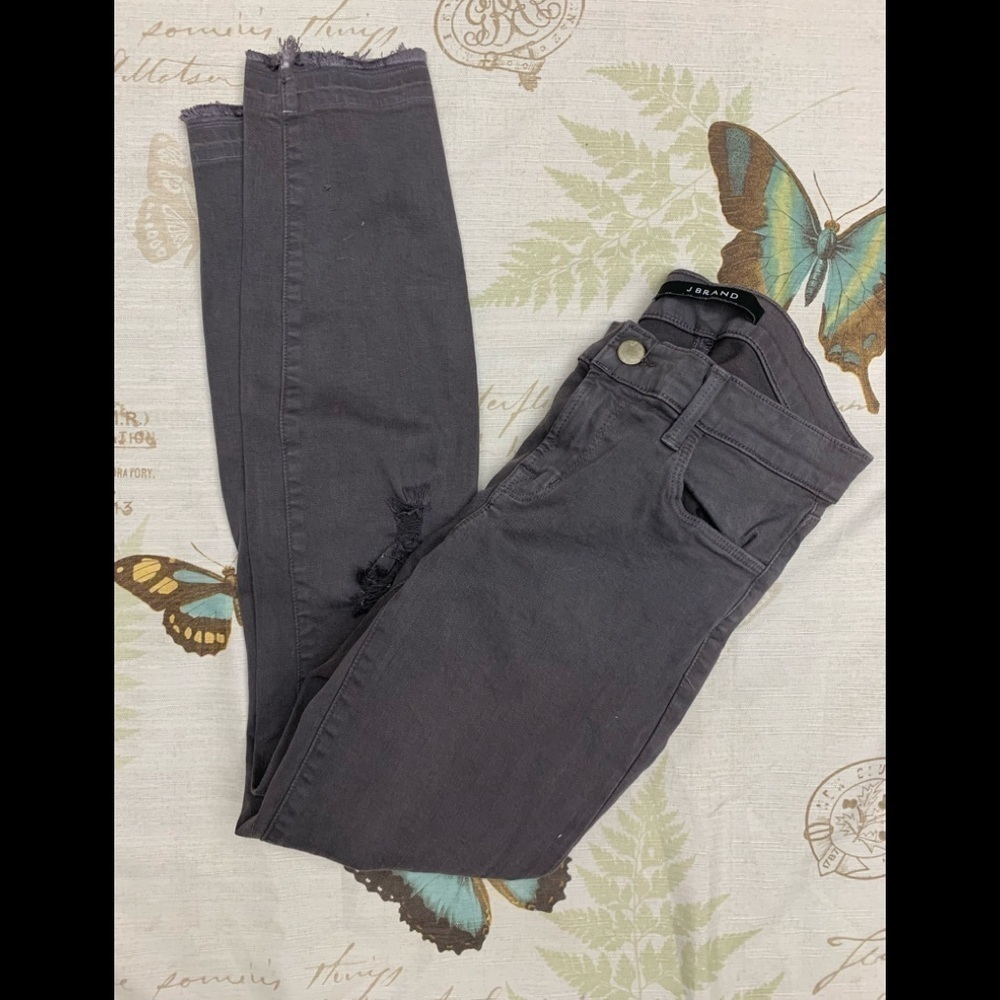 J brand gray distressed cropped skinny denim jeans